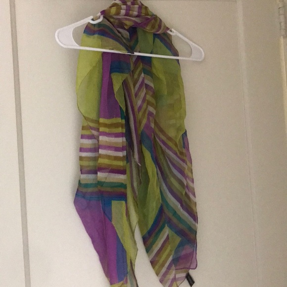 Kenneth Cole fashion scarf - Picture 4 of 4